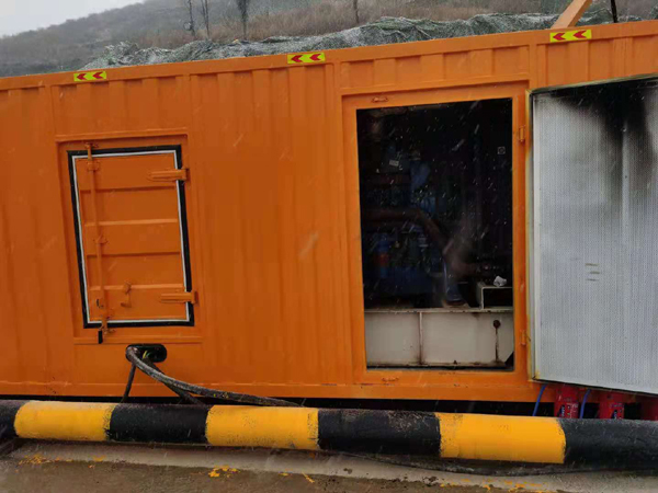 甘孜发电机出租 柴油发电机组电压低报警怎么办？