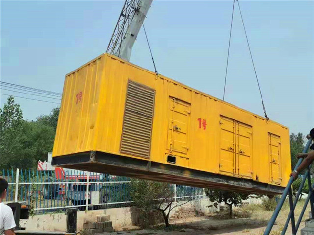 甘孜300KW柴油发电机组油耗是多少？