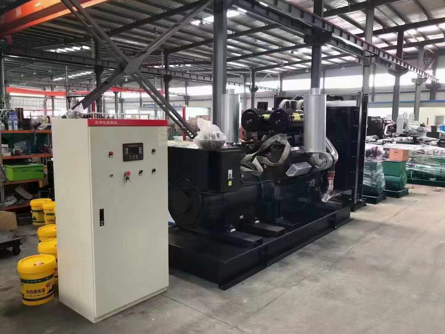 甘孜柴油发电机运行时的噪音和振动水平如何？